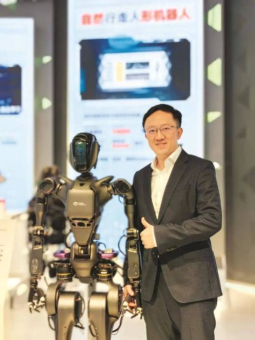 傅利叶智能董事长兼ceo顾捷:探寻通用人形机器人的星辰大海